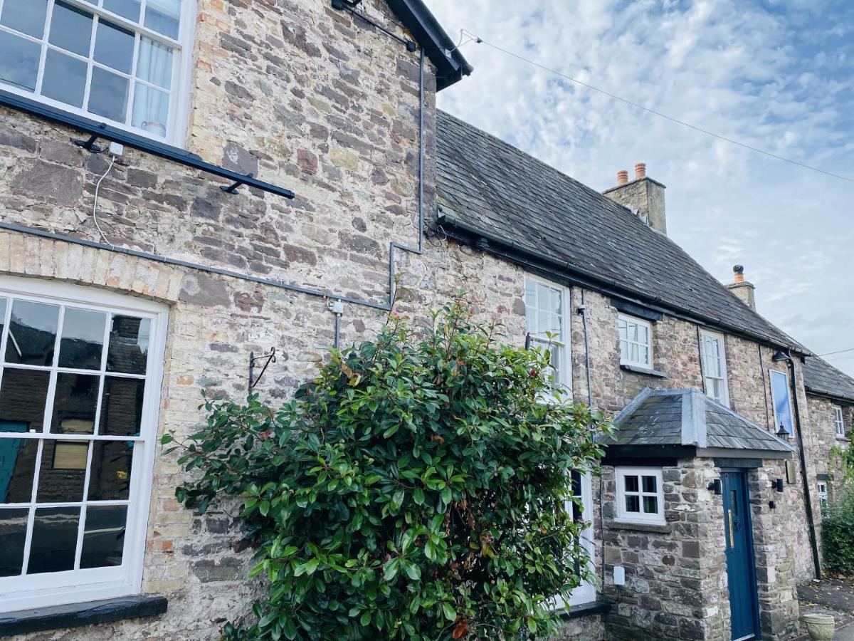The Bluebell Country Inn, Крикхауэлл Экстерьер фото