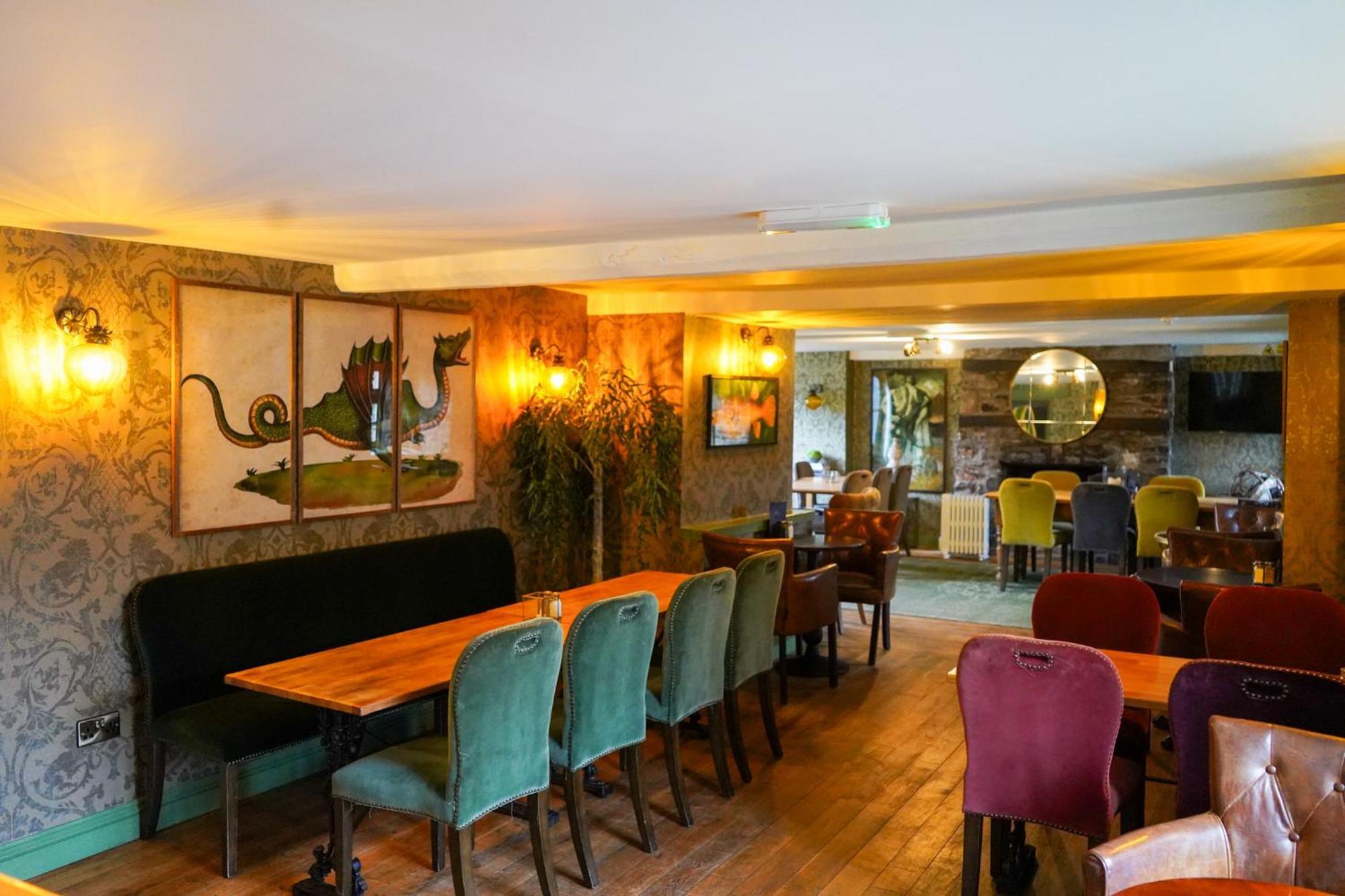 The Bluebell Country Inn, Крикхауэлл Экстерьер фото