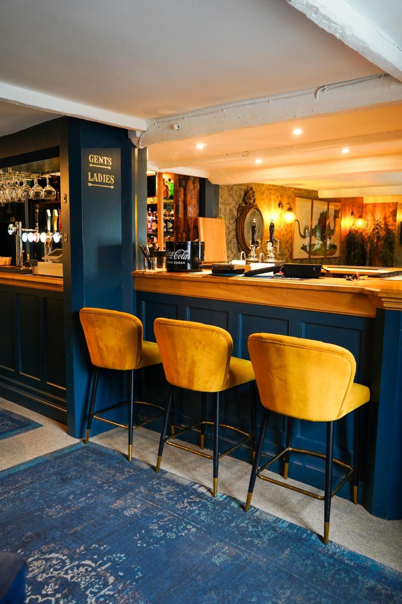 The Bluebell Country Inn, Крикхауэлл Экстерьер фото