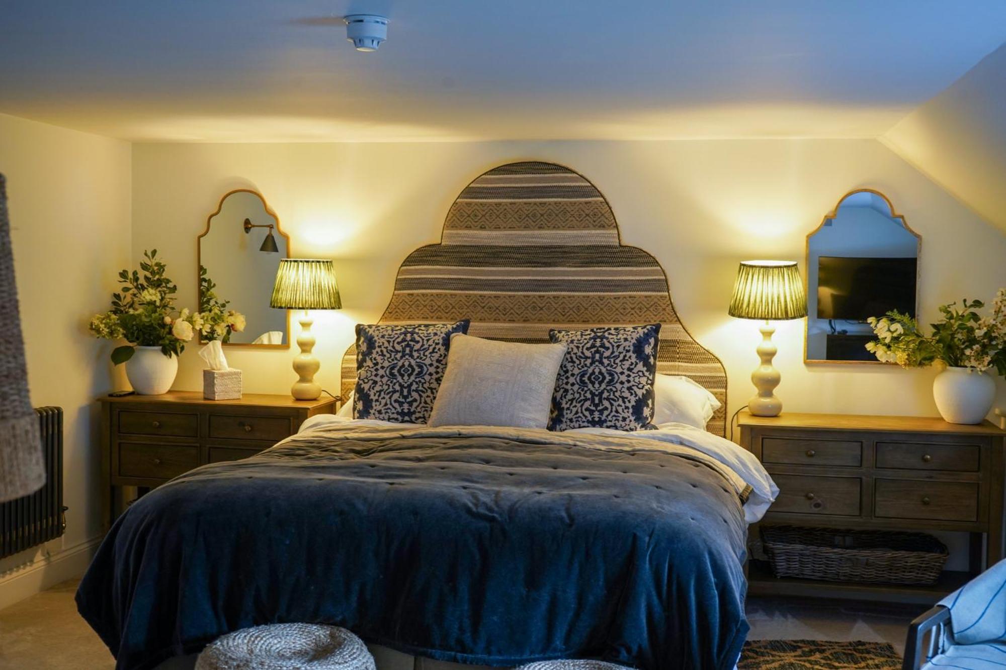 The Bluebell Country Inn, Крикхауэлл Экстерьер фото