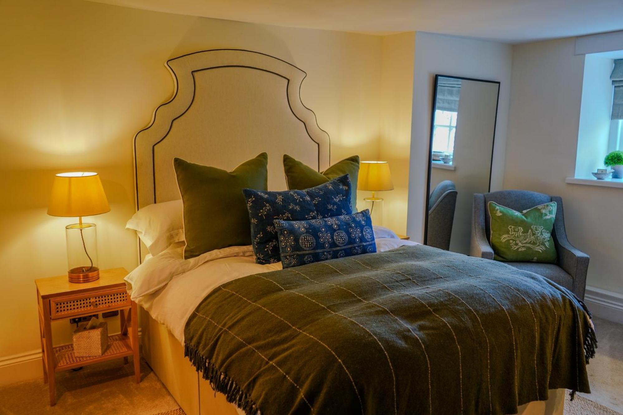 The Bluebell Country Inn, Крикхауэлл Экстерьер фото